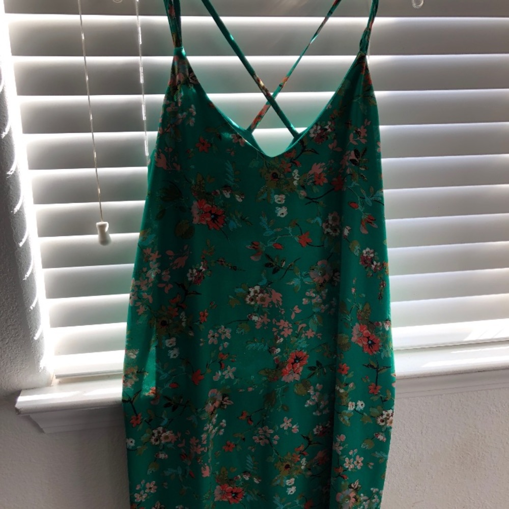 Cross strapped shirt